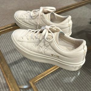 Leather low platform star converse